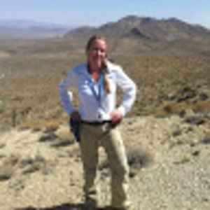 Meet your Posher, Leanne